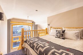 Brewster Mountain Lodge