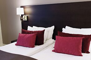 Home Hotel Drott