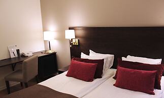 Home Hotel Drott