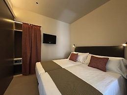 Senator Barcelona Apartments