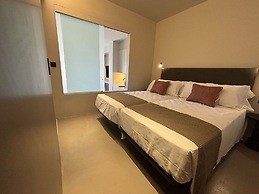 Senator Barcelona Apartments