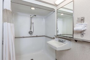 Baymont by Wyndham Howell/Brighton