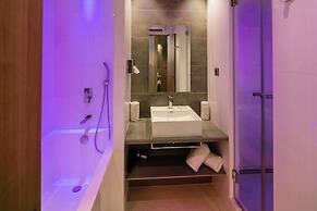 Best Western Plus Le Lavarin