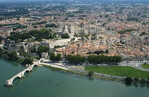 Best Western Plus Le Lavarin