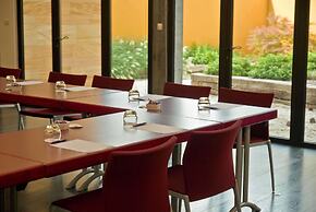 Best Western Plus Le Lavarin
