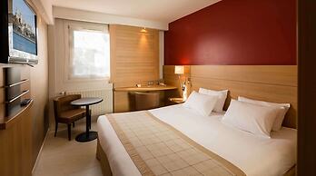 Best Western Plus Le Lavarin
