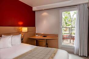 Best Western Plus Le Lavarin