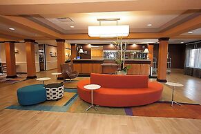 Comfort Inn & Suites South Akron