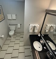 Comfort Inn & Suites Akron South