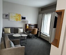 Comfort Inn & Suites Akron South