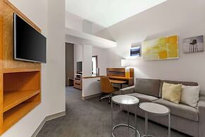 Comfort Inn & Suites Akron South