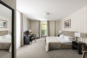 Amberton Cathedral Square Hotel Vilnius