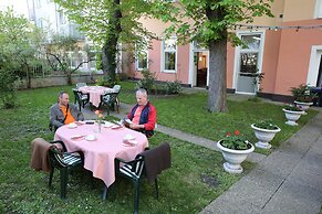 Garten - & Kunsthotels Gabriel
