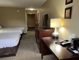 Days Inn & Suites by Wyndham Manheim Lebanon