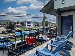 Pigeon Forge Parkway Inn