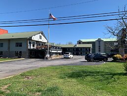 Pigeon Forge Parkway Inn