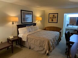 American Inn and Suites