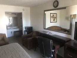 American Inn and Suites