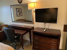 American Inn and Suites