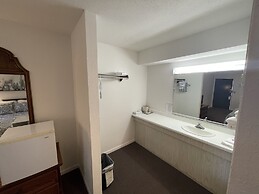 Scottish Inns Osage Beach