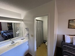 Scottish Inns Osage Beach