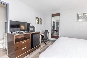 Butler Inn