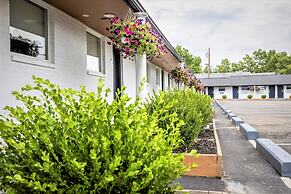 Butler Inn