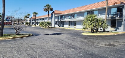 Suburban Studios North Charleston I-526