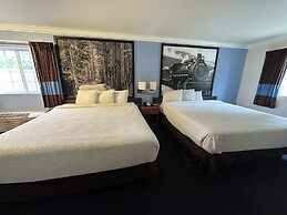 Creekside Inn & Suites