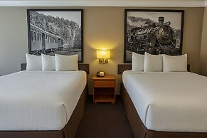 Creekside Inn & Suites