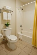 Creekside Inn & Suites