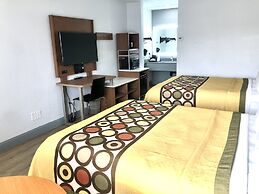 Super 8 by Wyndham Fort Bragg