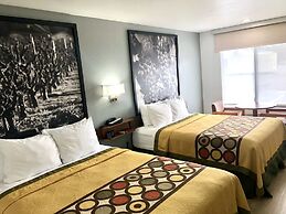 Super 8 by Wyndham Fort Bragg