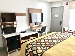 Super 8 by Wyndham Fort Bragg