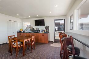 Super 8 by Wyndham Fort Bragg