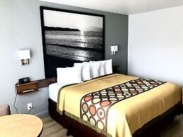 Super 8 by Wyndham Fort Bragg