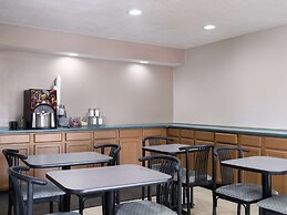 Travelodge by Wyndham Tucson AZ