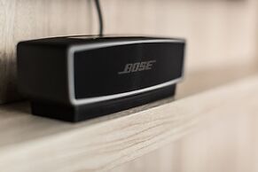 Stanford Hillview Hotel