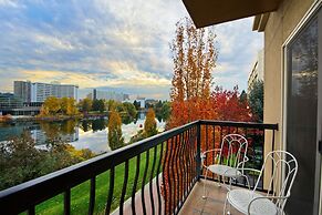 Oxford Suites Downtown Spokane