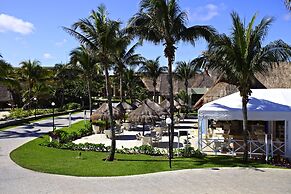 Bahia Principe Luxury Akumal - All Inclusive