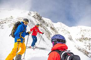 Huntley Lodge at Big Sky Resort