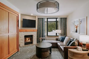 The Summit Hotel at Big Sky Resort