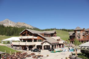 The Summit Hotel at Big Sky Resort