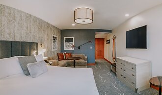 The Summit Hotel at Big Sky Resort