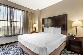 Best Western Plus Hobby Airport Inn & Suites
