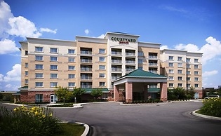 Courtyard by Marriott Toronto Markham