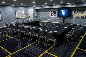 Hampton Inn Deadwood at Tin Lizzie Gaming Resort