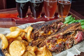 Hampton Inn Deadwood at Tin Lizzie Gaming Resort