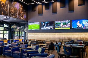 Hampton Inn Deadwood at Tin Lizzie Gaming Resort