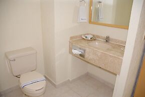 Aranzazu Plaza Kristal Aguascalientes